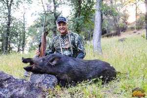 Northern California Wild Hog Hunting with SC2 Outdoors | Larry S. Shasta County, California