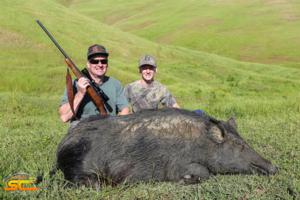 Northern California Wild Hog Hunting with SC2 Outdoors | Dean L. Shasta County, California